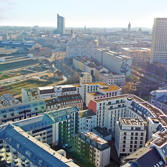 Luftbild mit der Drohne aufgenommen mit Blick auf Berliner Straße