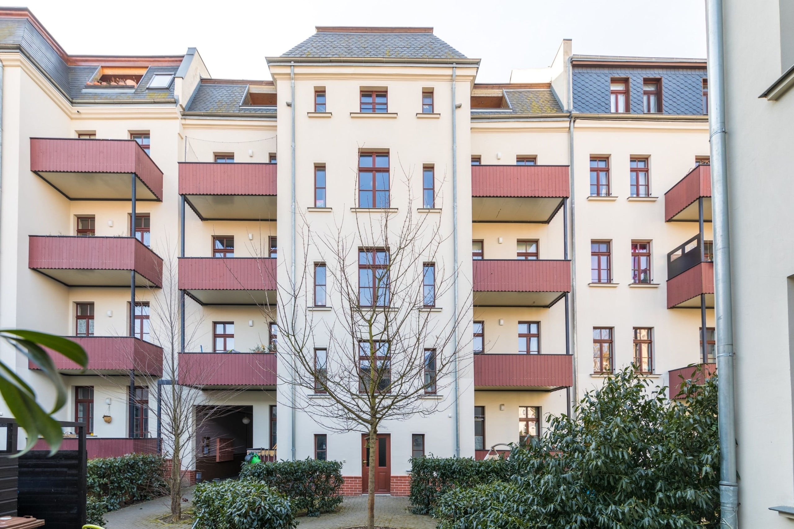 Blick auf die Sterne - Leipzig - Connewitz | Gartenansicht