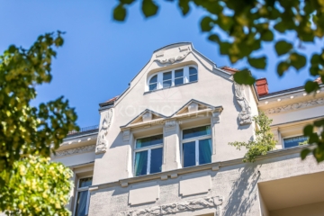 Leipzig - Südvorstadt | Fassade - VERKAUFT: Hoch über den Dächern & bezugsfrei