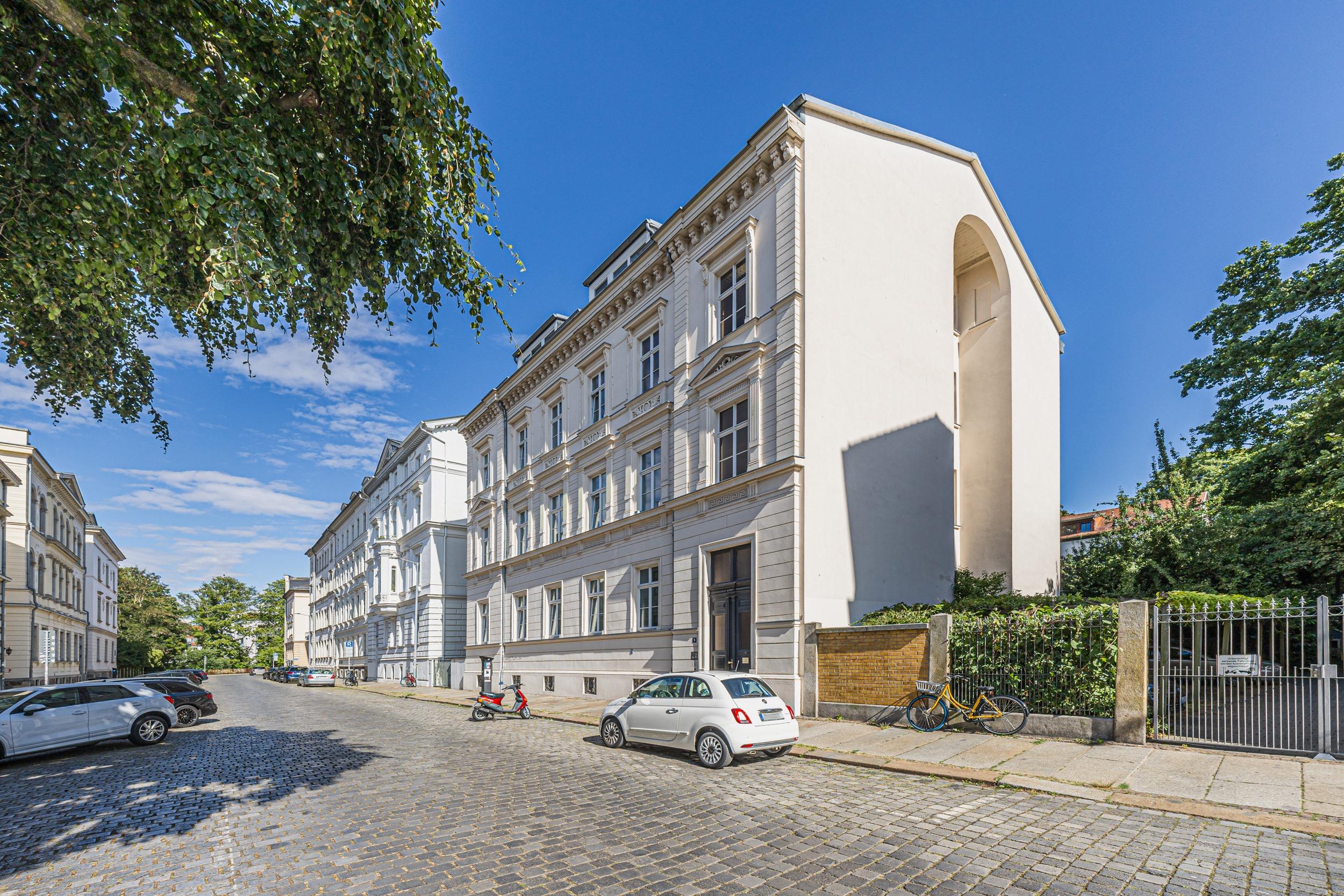 VERKAUFT: Ihr neuer Familiensitz im Waldstraßenviertel - Leipzig - Waldstraßenviertel | Blick zum Gebäude