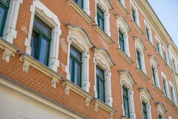Leipzig - Sellerhausen-Stünz | Fassade - Detail - NEU: Zeitlos schön. Dauerhaft rentabel.