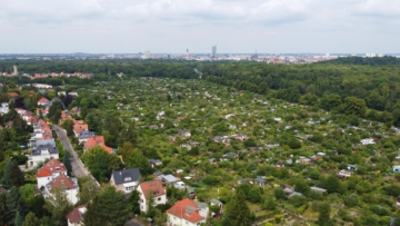 Leipzig - Schleußig | Blick nach Nordosten - Ruhig und grün im Schleußiger Villenviertel