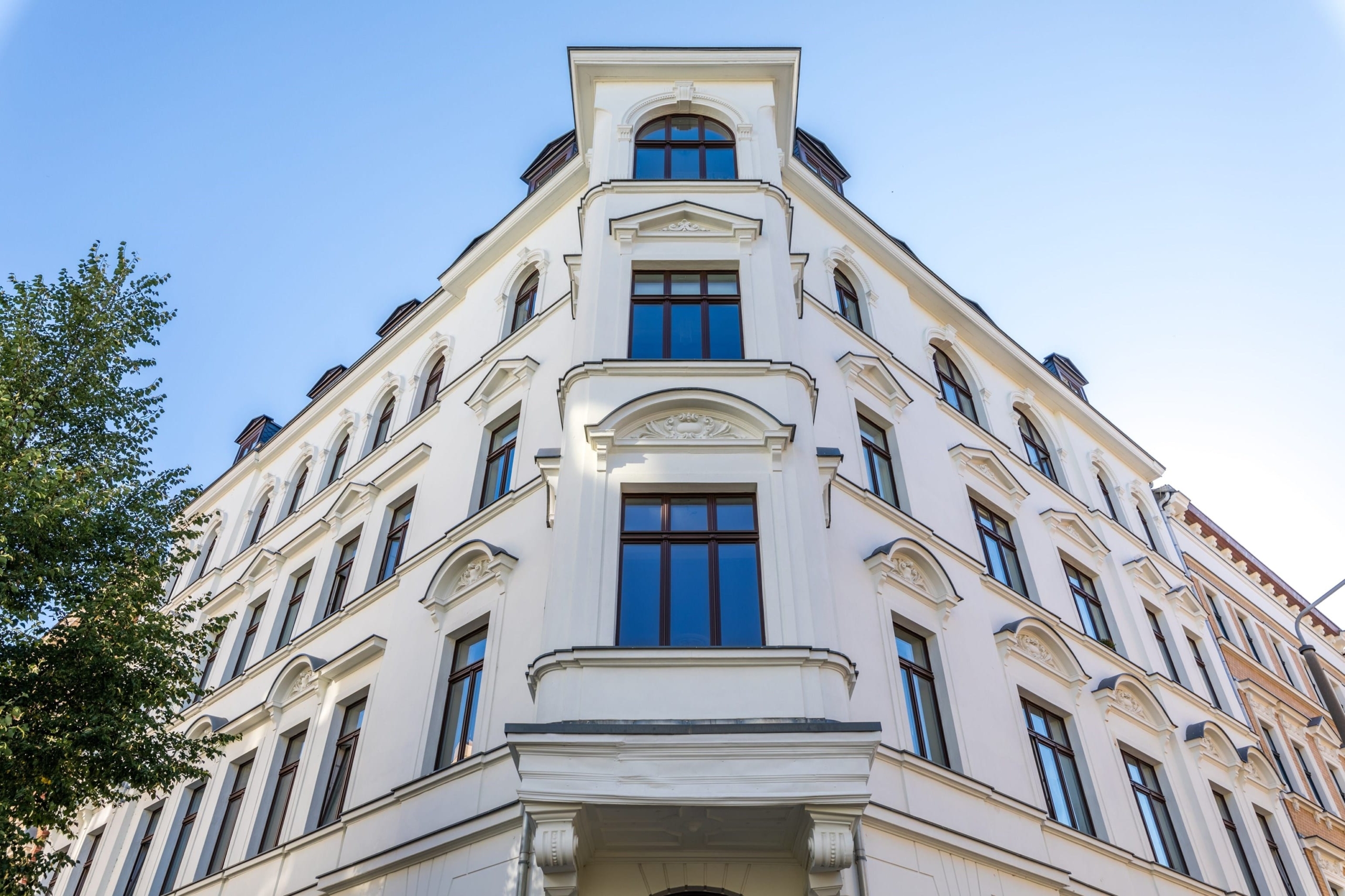 Ihr neues Haus – ein Augenschmaus - Fassade Straßenseite