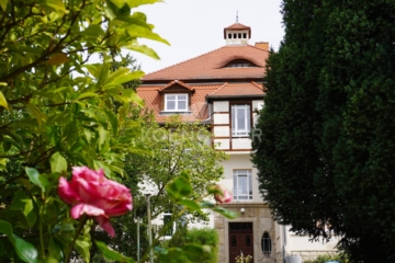 NEU: Historische Villa mit eigenem Bootsanleger in Freyburg - Freyburg/Unstrut | Blick zum Gebäude