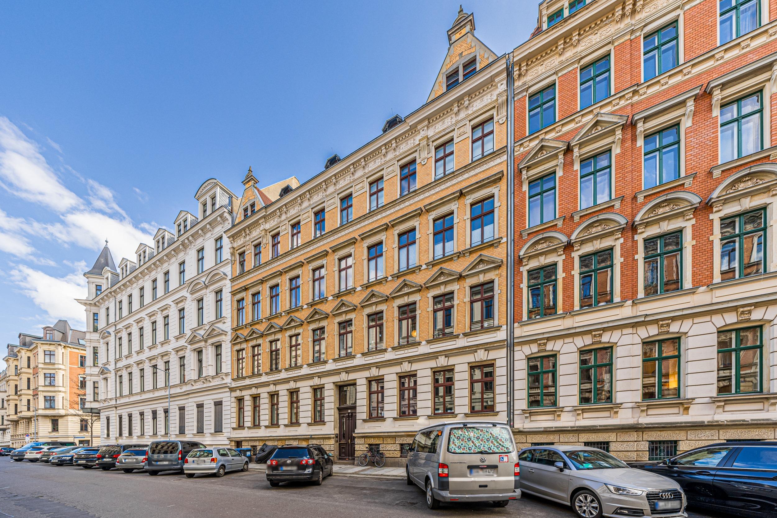 VERKAUFT: Familienwohnung im exklusiven Waldstraßenviertel - Leipzig - Waldstraßenviertel | Fassade - Straßenseite