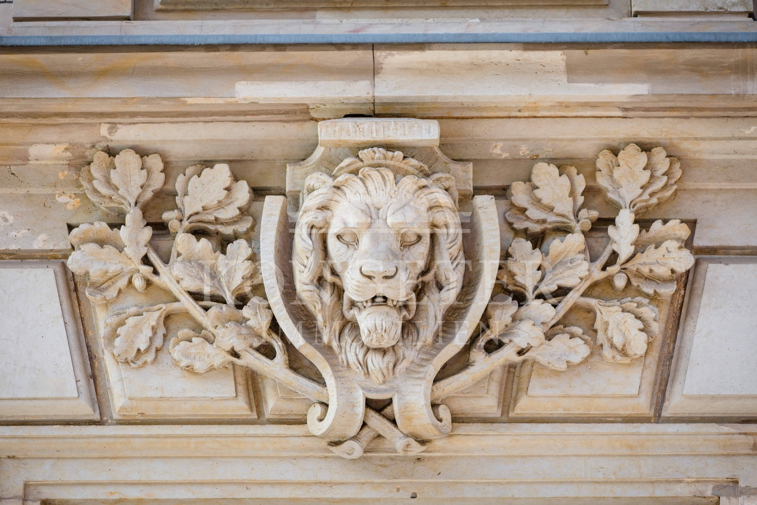 Sie wohnen nicht, Sie residieren - Fassade - Detail