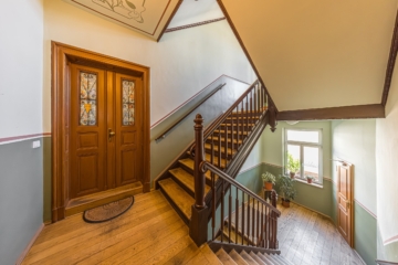 Eigentumswohnung | Treppenhaus - NEU: Smart investieren in Altlindenau!