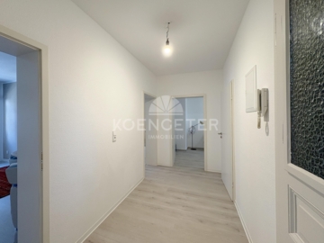 Leipzig - Kleinzschocher |Flur - NEU: Frisch renovierte, teilmöblierte Wohnung in Großzschocher!