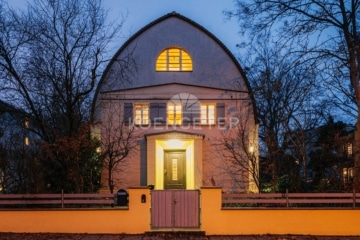Freistehende und einzigartige Villa für Individualisten - Leipzig - Zentrum Nord | Eingang