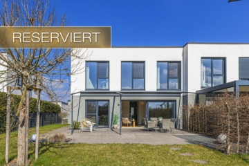 RESERVIERT: Familienglück in Bestlage – Stilvolles Zuhause mit Kamin, Garten & Seenähe, 04416 Markkleeberg, Doppelhaushälfte