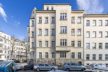 Eigentumswohnung | Fassade - Südwestseite - NEU: Attraktive Dachgeschosswohnung mit Balkon in Leipzig-Schleußig