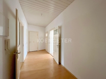 Leipzig - Neulindenau | Flur - NEU: Neue Wohnung – Neues Glück!