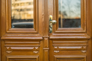 Eigentumswohnung | Hauseingang - VERKAUFT: Urban wohnen, familienfreundlich leben