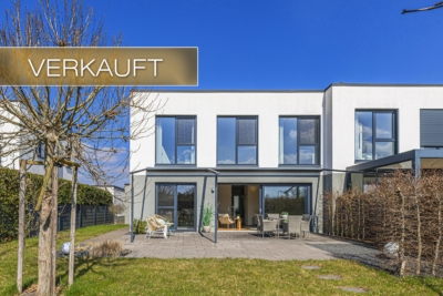 VERKAUFT: Familienglück in Bestlage – Stilvolles Zuhause mit Kamin, Garten & Seenähe, 04416 Markkleeberg, Doppelhaushälfte