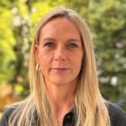 Frau Nicole Krieg