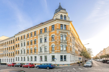 Leipzig - Stötteritz | Fassade - Straßenseite - NEU: Ihre neue Wohnung mit Balkon in Stötteritz
