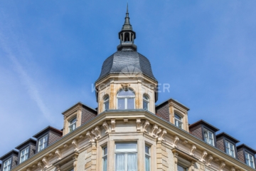 Leipzig - Waldstraßenviertel | Fassade - Detail - NEU: Residieren statt Wohnen + Stellplatz mit E-Ladestation