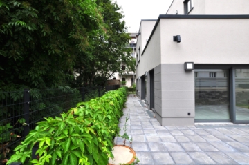Leipzig - Waldstraßenviertel | Terrasse (Stand: 07/2025) - ERSTBEZUG: Individualität und eigener Garten