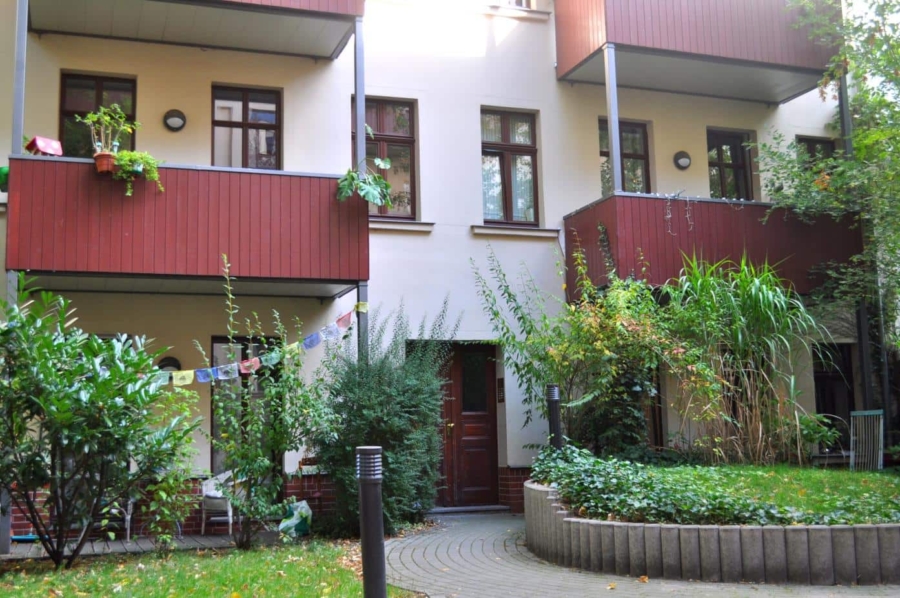 Gemütliche 2-Raum-Wohnung in der Leipziger Südvorstadt - Blick zum Gartenhaus