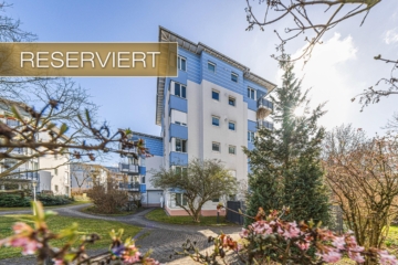 RESERVIERT: Bezugsfreie, frisch renovierte Wohnung in Kleinzschocher., 04229 Leipzig, Dachgeschosswohnung