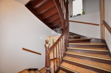 Leipzig - Volkmarsdorf |Treppenhaus - NEU: Charmante Dachgeschosswohnung mit Balkon in Volkmarsdorf!