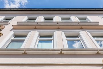Mehrfamilienhaus mit Blick ins Grüne - Leipzig - Böhlitz-Ehrenberg | Fassade - Detail